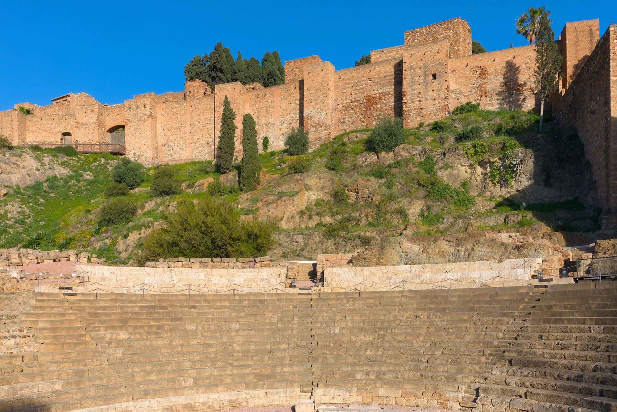Römisches Theater und Alcazaba am Einstieg in die Altstadt von Málaga